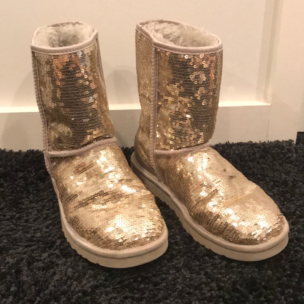 Sequin UGG